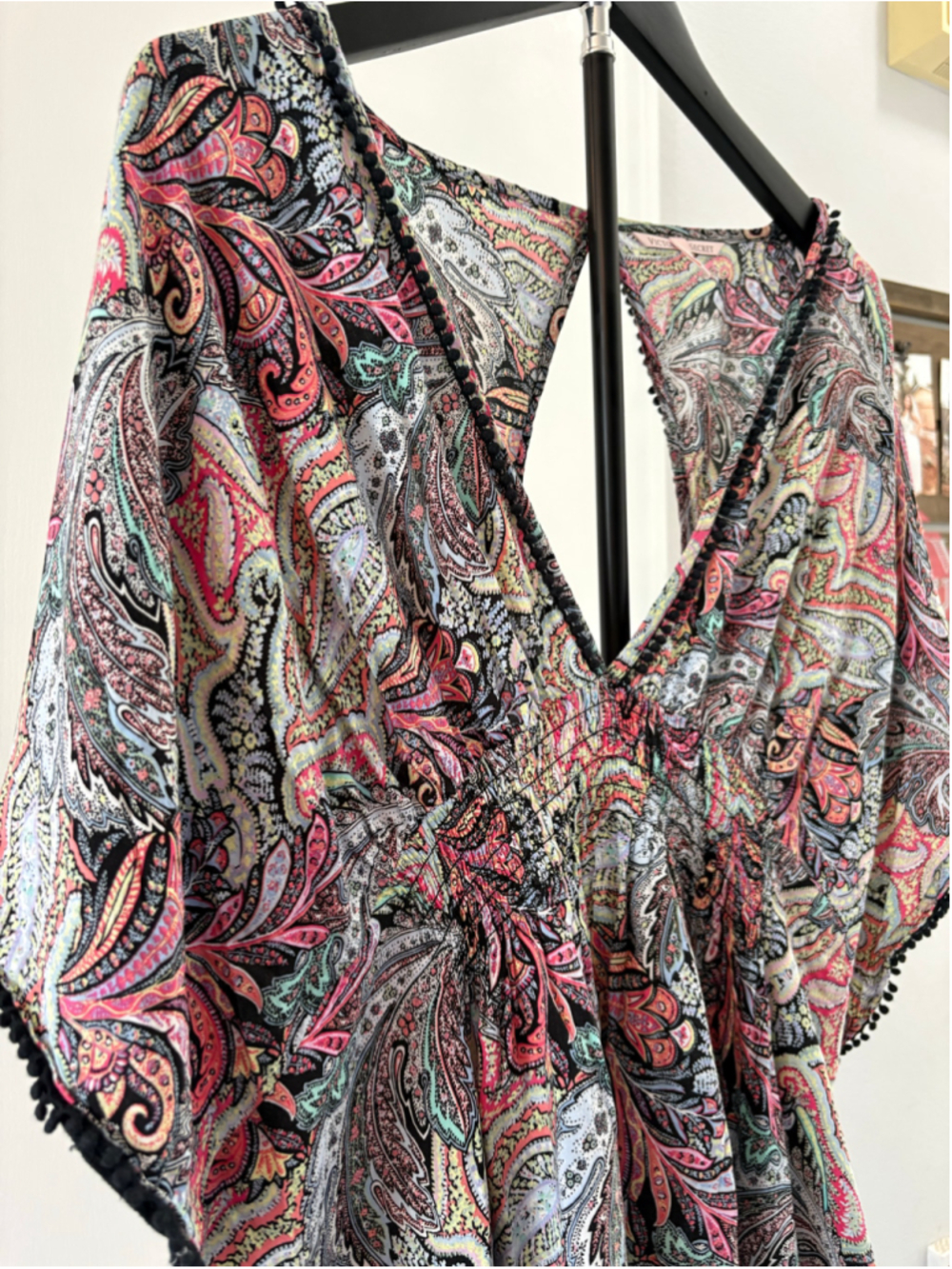 Victoria's Secret Plunge-Front Paisley Caftan Swim Cover Up Size Medium - Picture 2 of 10